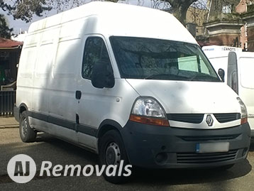 Removal vehicle rent in London